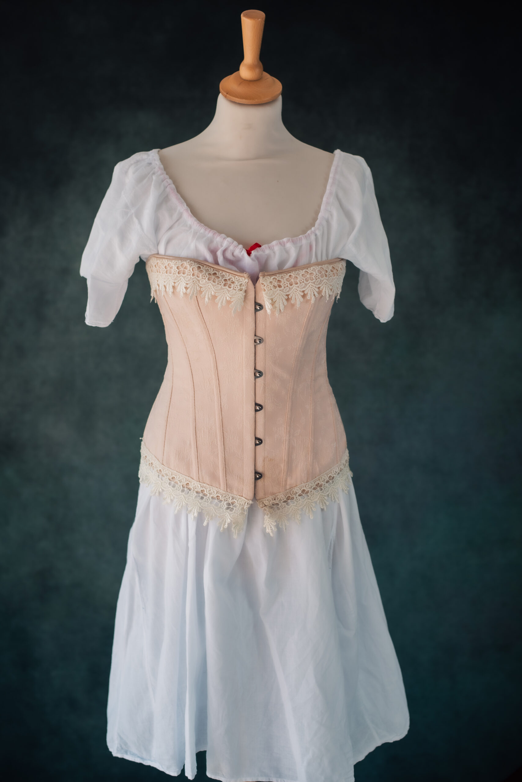 Corset 18ème Rose Equinoxe